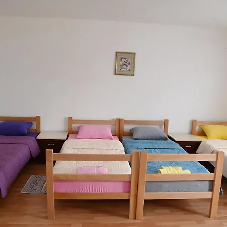 Potok Apartment *